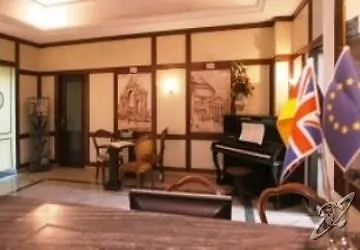 Rea Hotel 3*